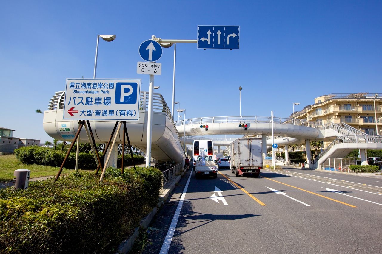 駐車場 湘南海岸公園 中部バス駐車場 湘南なぎさパーク